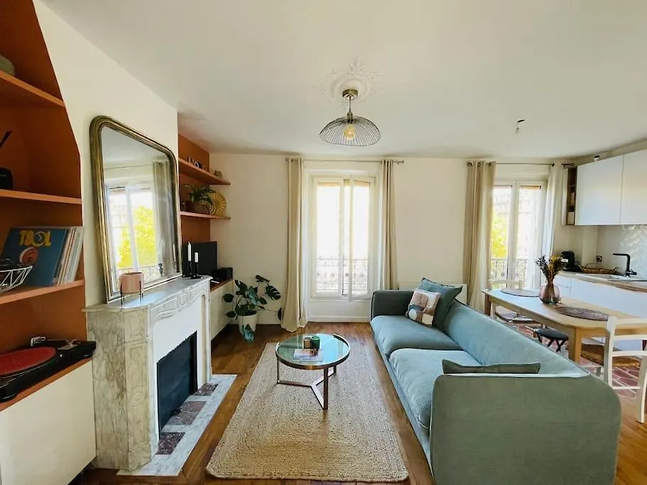 : Charming 40m² In Nation Париж